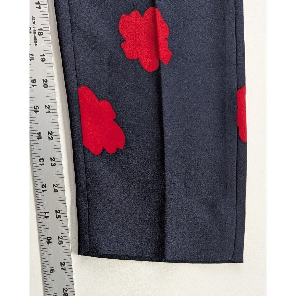 Banana Republic Cropped Navy Pant With Red Flowers Avery Fit Size 4 - Picture 9 of 11
